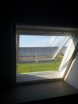Plisséraam voor velux horizontaal dicht doen